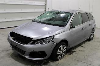 skadebil auto Peugeot 308  2020/7