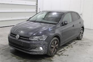 dañado vehículos comerciales Volkswagen Polo  2019/6