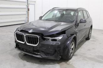 damaged passenger cars BMW X1  2023/1