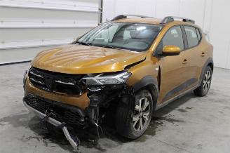 Damaged car Dacia Sandero  2021/8