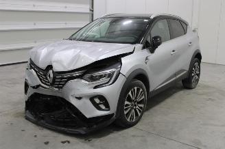 Salvage car Renault Captur  2020/7