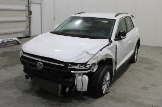 uszkodzony samochody osobowe Volkswagen T-Roc  2023/6