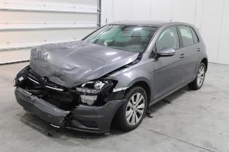 škoda dodávky Volkswagen Golf  2019/8
