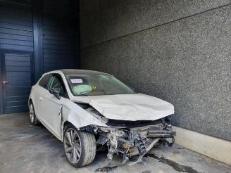 Damaged car Seat Leon SC (5FC) Hatchback 3-drs 2012 1.4 TSI ACT 16V Hatchback  Benzine 1.395cc 110kW (150pk) FWD 2017/9