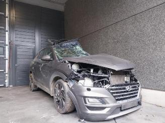 Voiture accidenté Hyundai Tucson Tucson, SUV, 2015 1.6 CRDi 16V 136 2018/12