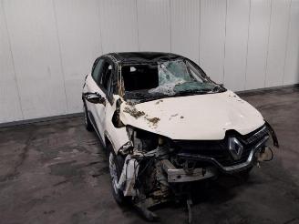 Voiture accidenté Renault Captur  2017/5