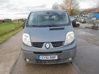 occasion passenger cars Renault Trafic Trafic New (JL), Bus, 2001 / 2015 2.5 dCi 16V 145 2011/9