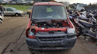 škoda osobní automobily Fiat Doblo  2004/8