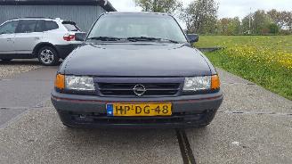 Käytettyjen passenger cars Opel Astra Astra F (53/54/58/59) Hatchback 1.8i 16V (C18XE(Euro 1)) [92kW]  (06-1993/08-1994) 1994/3