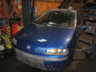 Damaged car Fiat Punto sporting 2000/1