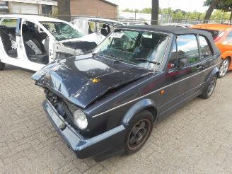 danneggiata veicoli commerciali Volkswagen Golf Golf I Cabrio (155) KARMANN 1988/1