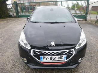 Peugeot 208 1.6 TURBO 200 picture 7