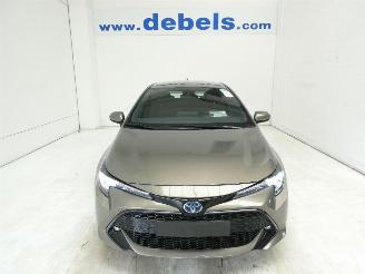 damaged passenger cars Toyota Corolla 1.8 HYBRID 2022/8