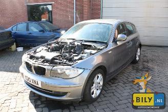 uszkodzony samochody osobowe BMW 1-serie E87 116d \'10 2010/2