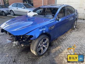 škoda dodávky BMW M5 F10 M5 monte carlo blauw 2012/2