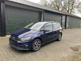 Voiture accidenté Volkswagen Golf Sportsvan TSI NAVI CLIMA CAMERA CRUISE TREKHAAK B.J 2019 38 dkm 2019/7