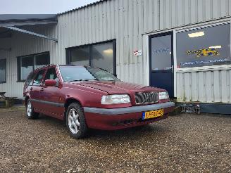 damaged commercial vehicles Volvo 850 2.5 I 1995/4