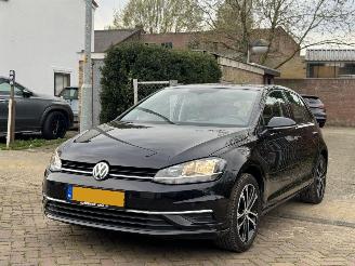 skadebil auto Volkswagen Golf Volkswagen golf 1.0 TSI HIGHLINE 2018/1