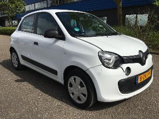 Renault Twingo 5drs airco picture 1