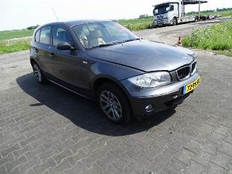 BMW 1-serie 116i picture 4