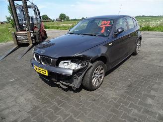 BMW 1-serie 116i picture 3