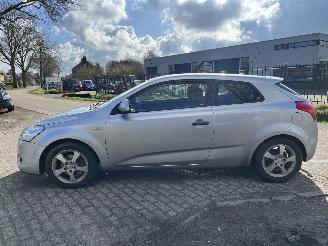 Kia Cee d PRO CEED 1.4 CVVT FIFTEEN AIRCO picture 3